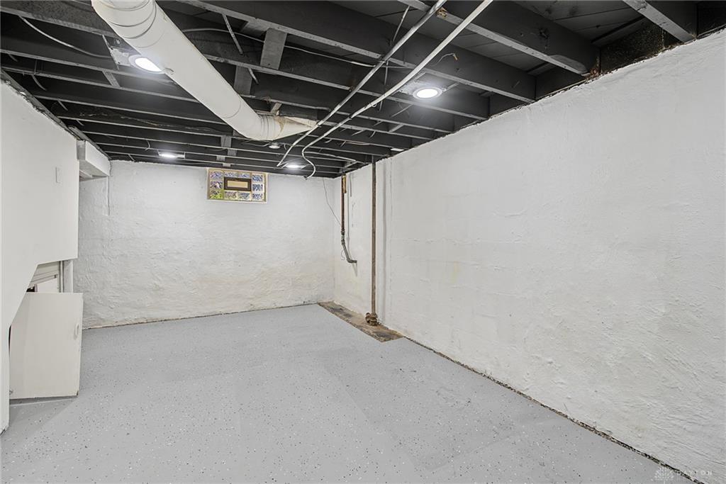 1526 Tennyson Property Photo 28