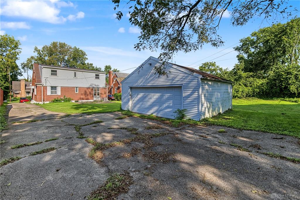 1526 Tennyson Property Photo 32