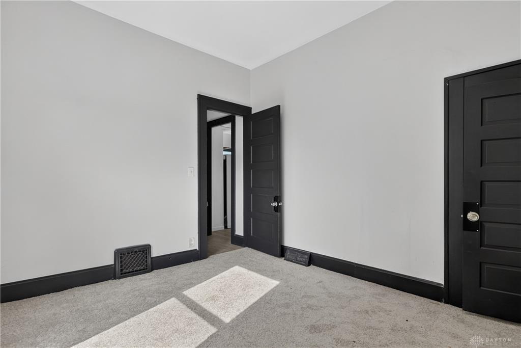 500 South Property Photo 20
