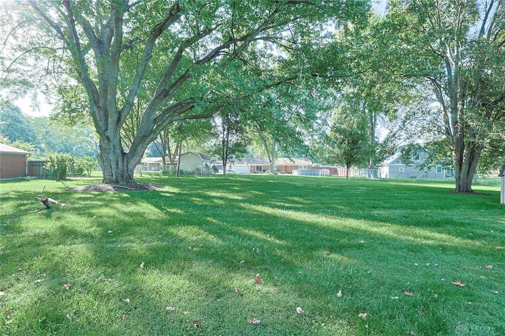 1593 Kensington Property Photo 30