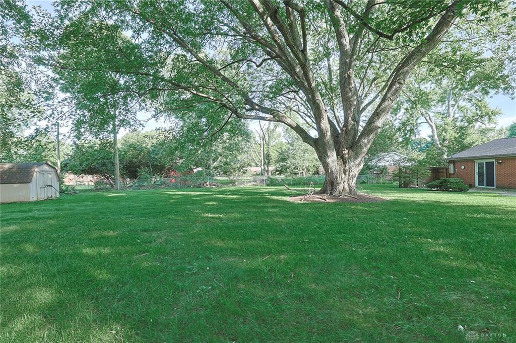 1593 Kensington Property Photo 31