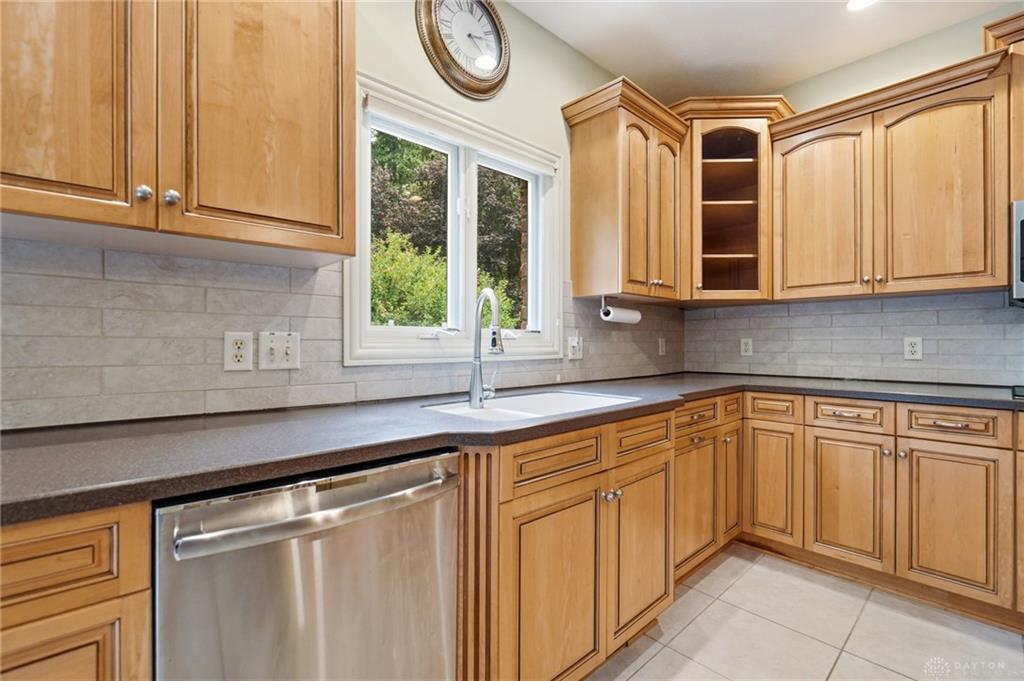 7373 Deep Woods Property Photo 24
