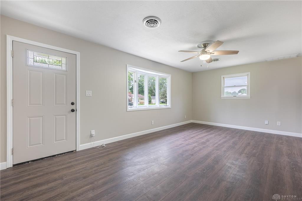 3382 Valley Wood Property Photo 3