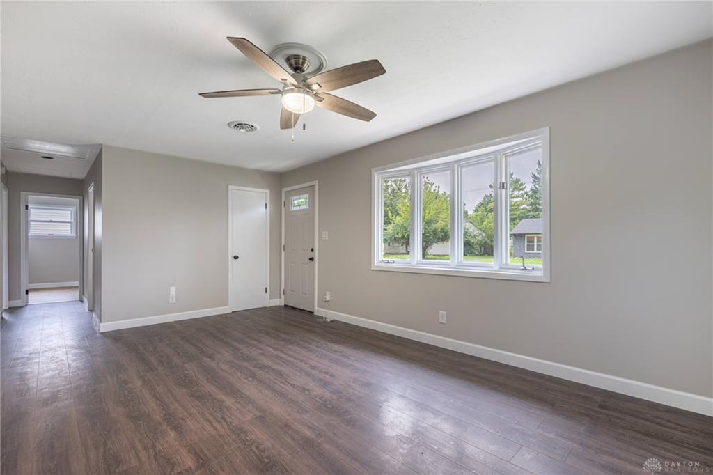 3382 Valley Wood Property Photo 4