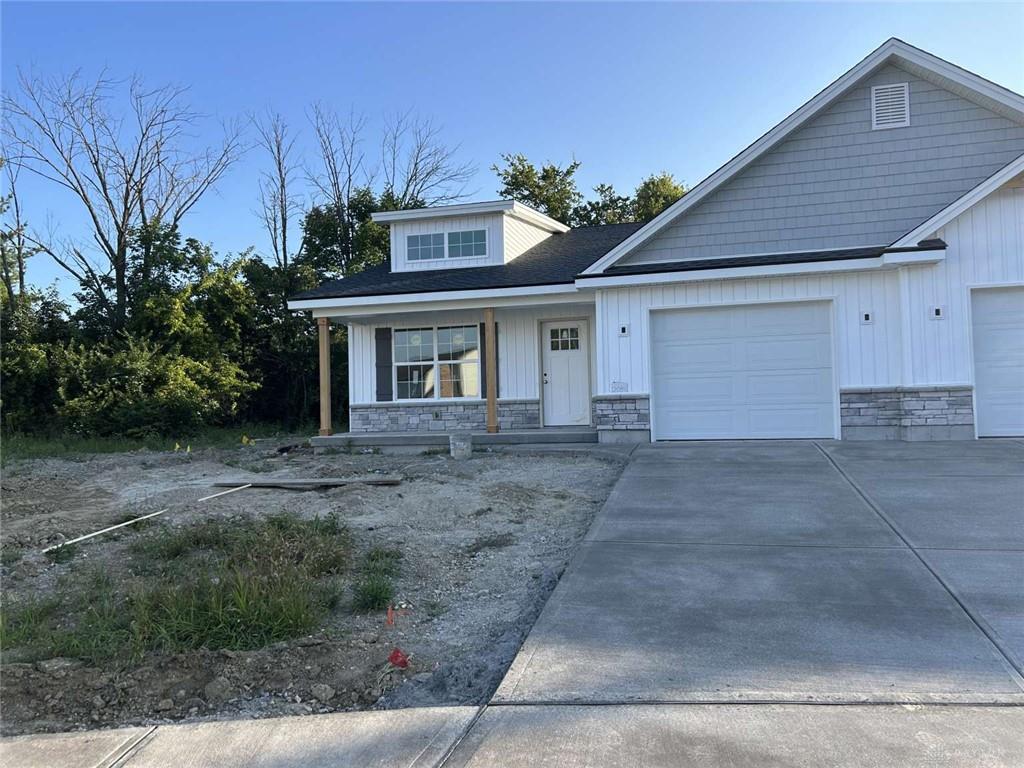 2085 Pine Forest Property Photo 3