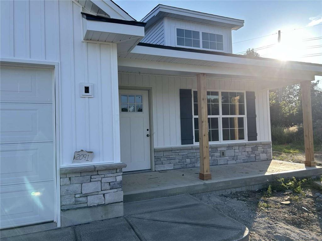 2091 Pine Forest Property Photo 4
