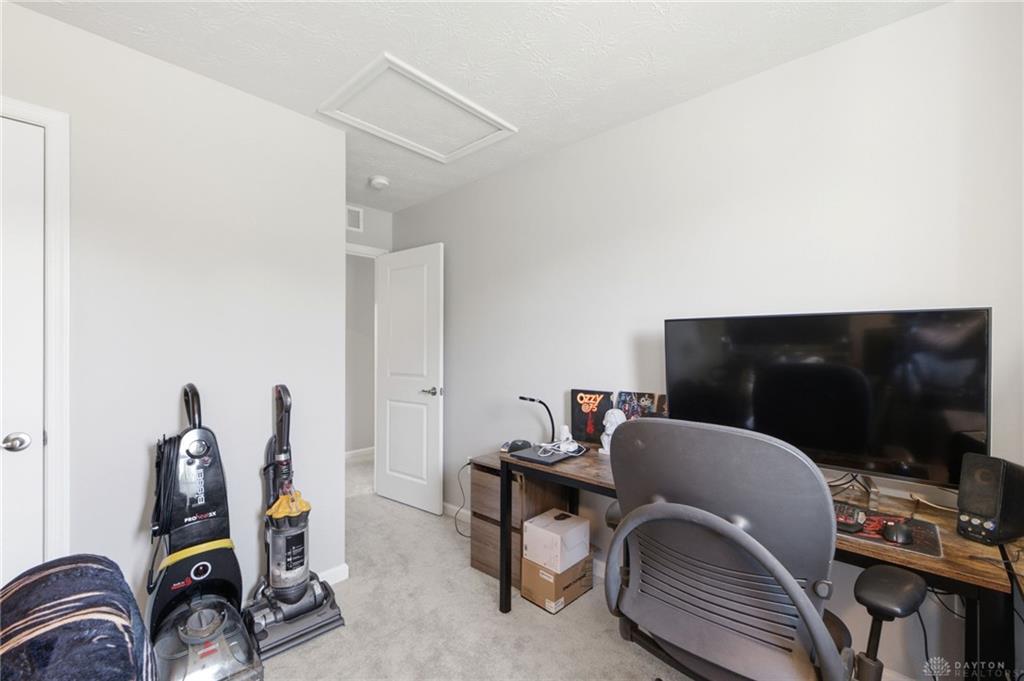 1710 Highlander Property Photo 32