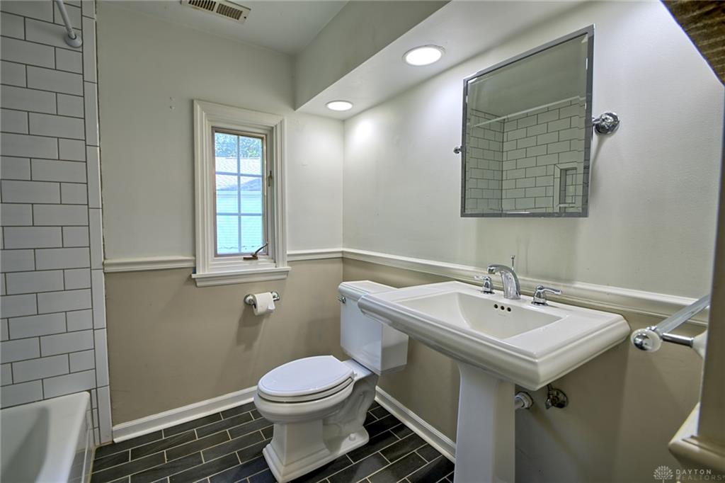 19 Lookout Property Photo 52