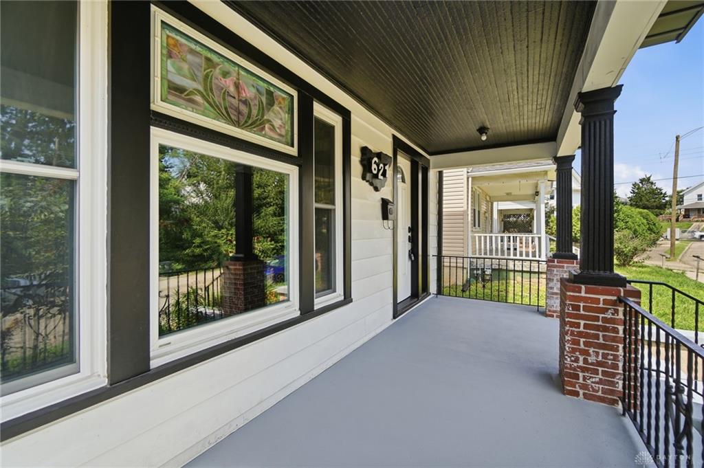621 Wellmeier Property Photo 5