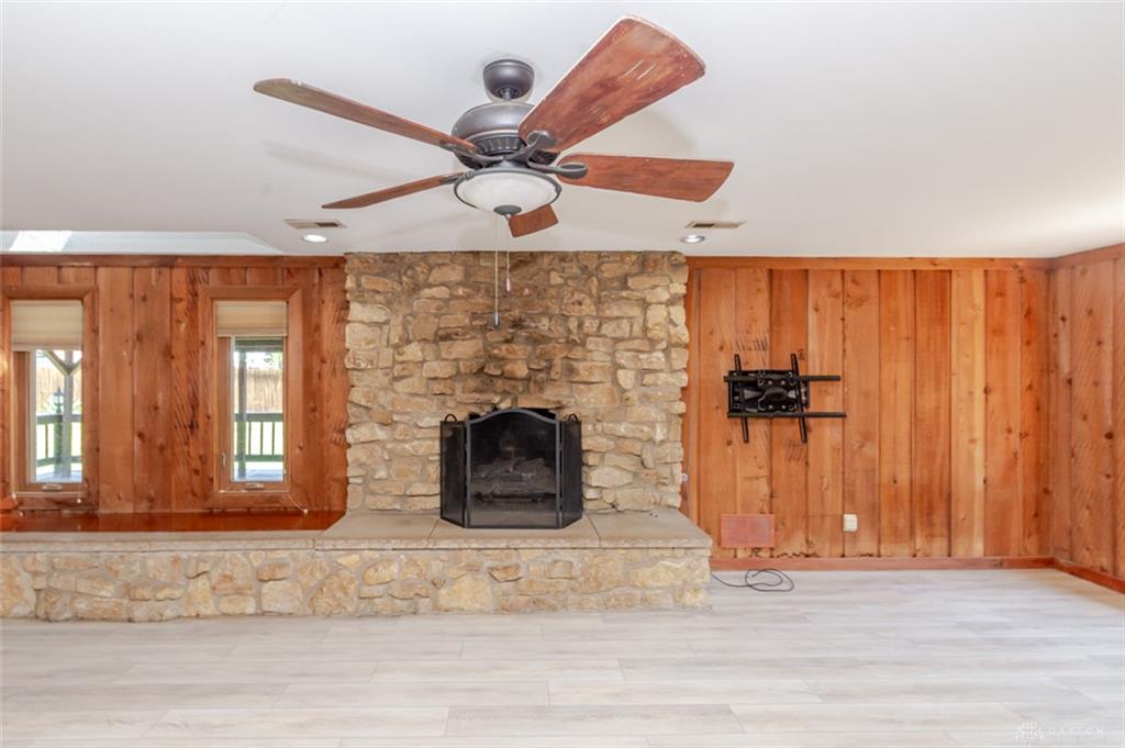 4150 Burning Tree Property Photo 15