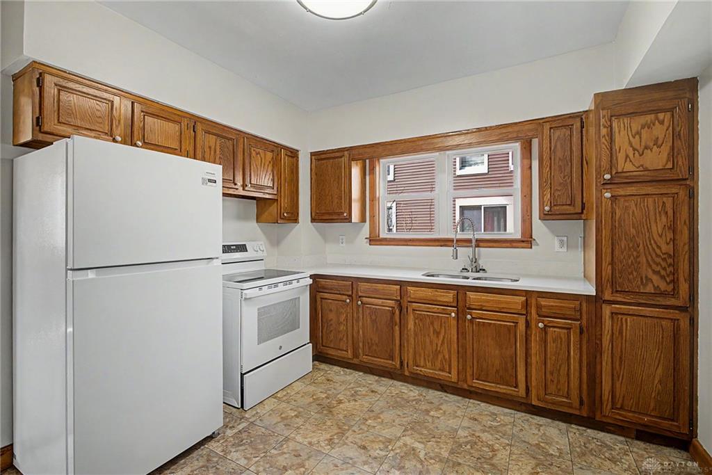 17 E Cottage Property Photo 8