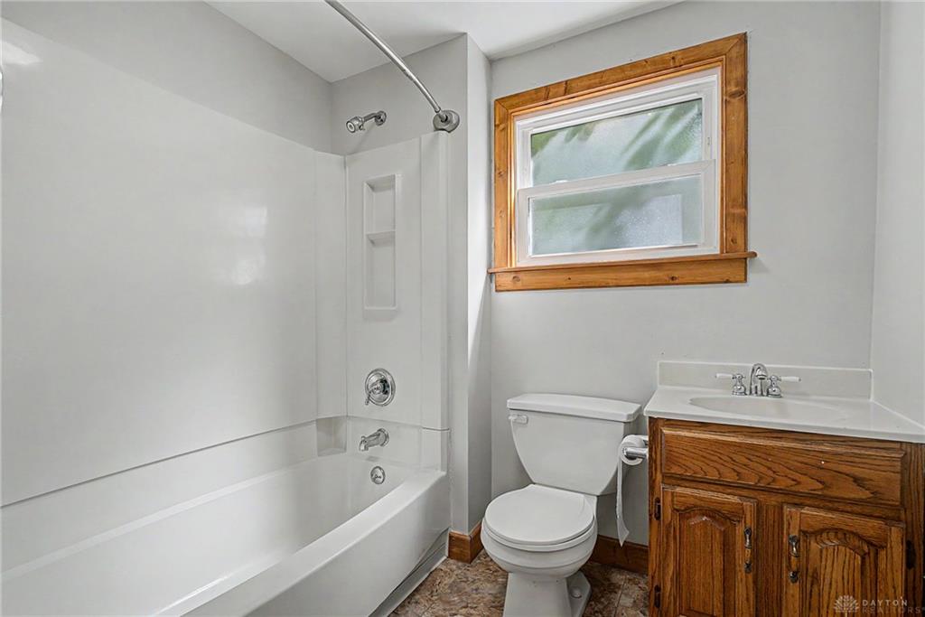 17 E Cottage Property Photo 16