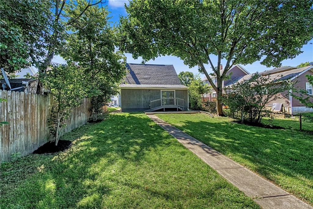 17 E Cottage Property Photo 31