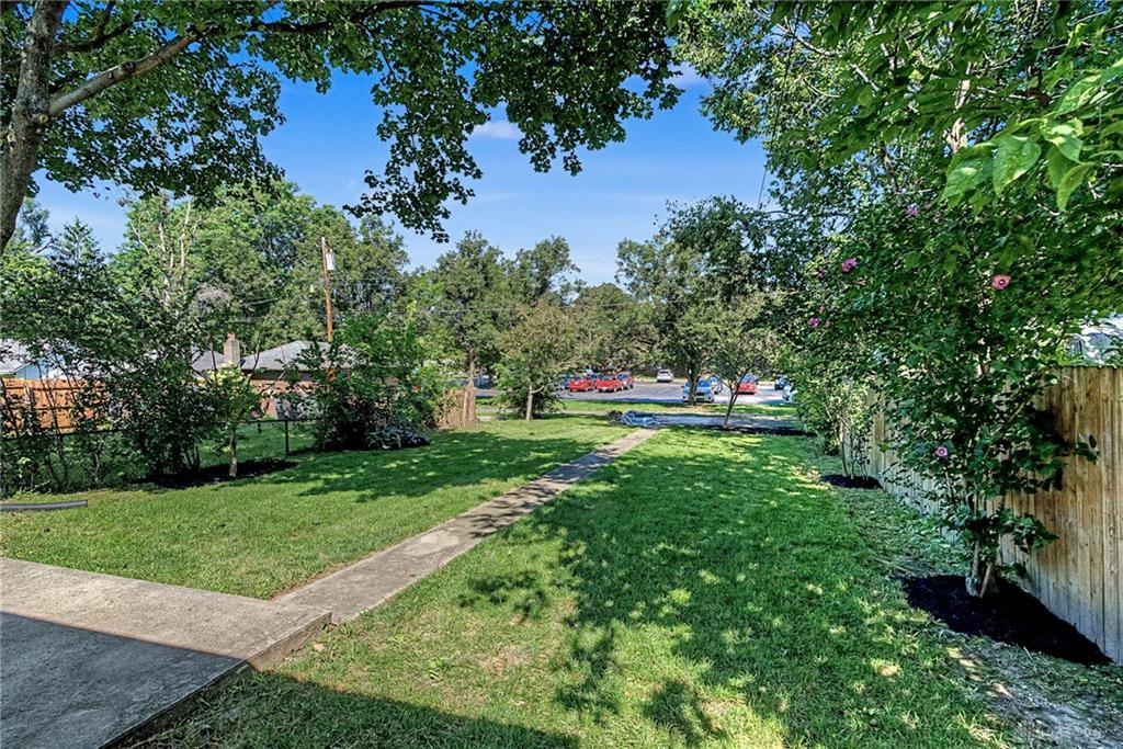 17 E Cottage Property Photo 32