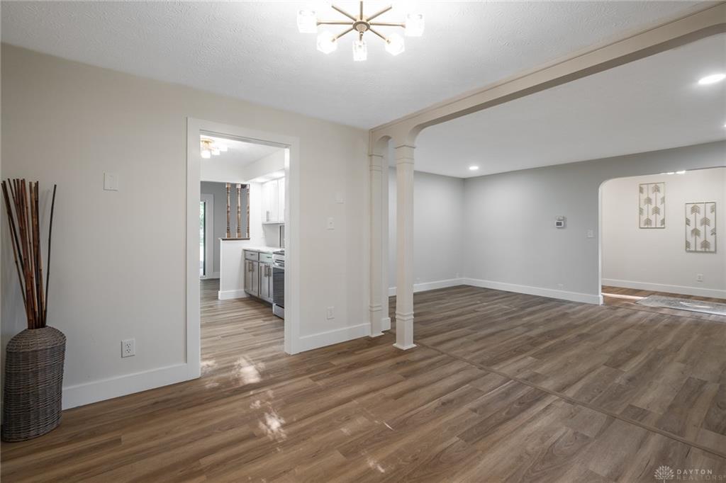 185 Bramblebush Property Photo 8