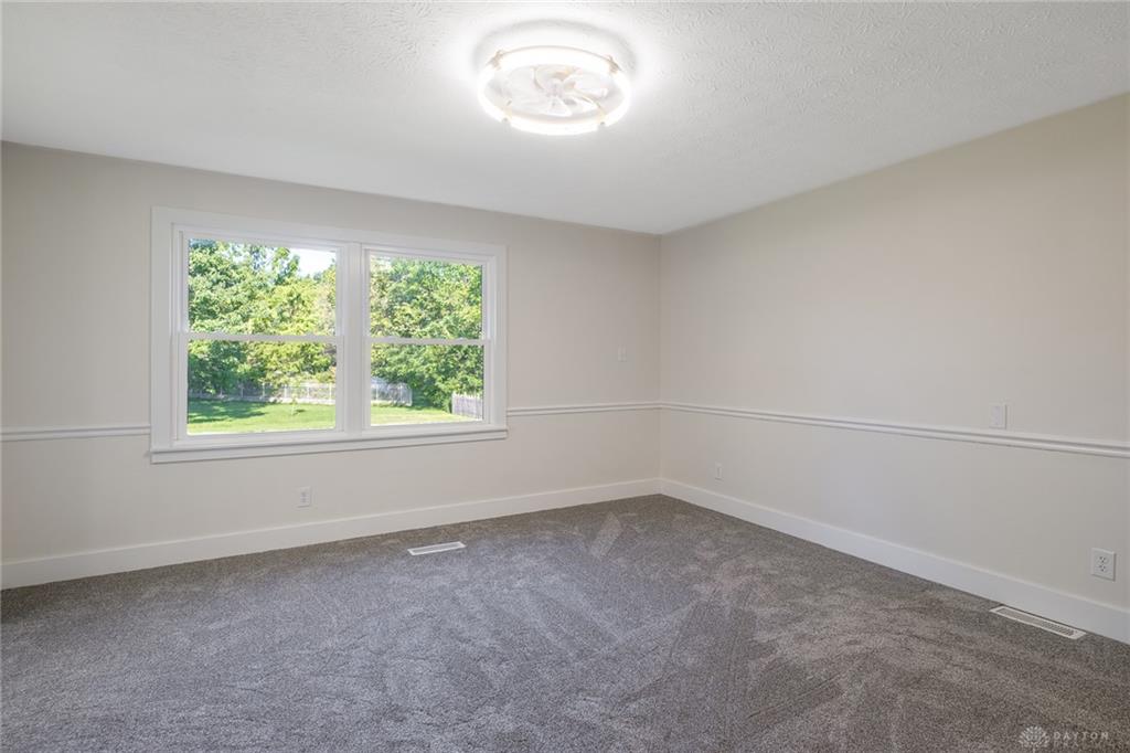 185 Bramblebush Property Photo 21
