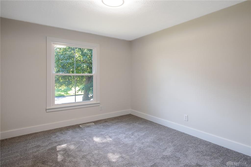 185 Bramblebush Property Photo 30
