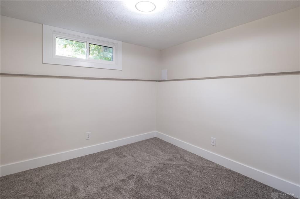 185 Bramblebush Property Photo 35
