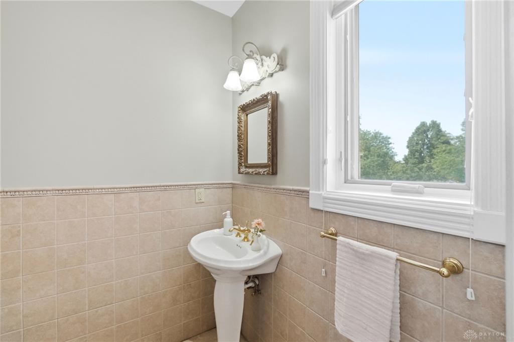 2638 Ballydoyle Property Photo 38