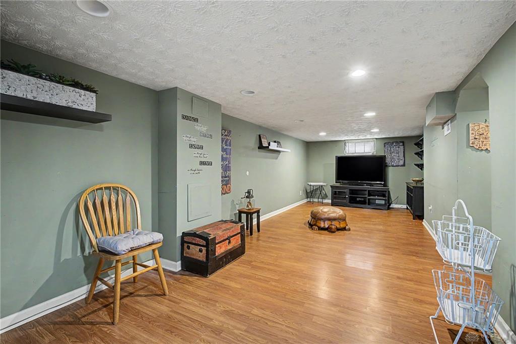 1667 Pell Property Photo 18