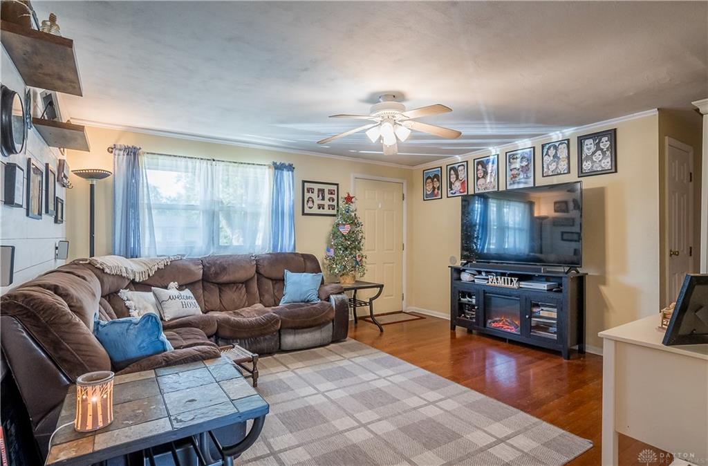 7319 Belle Plain Property Photo 6