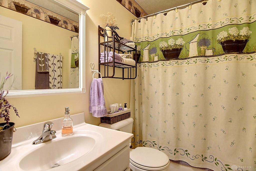 73 Viking Property Photo 12