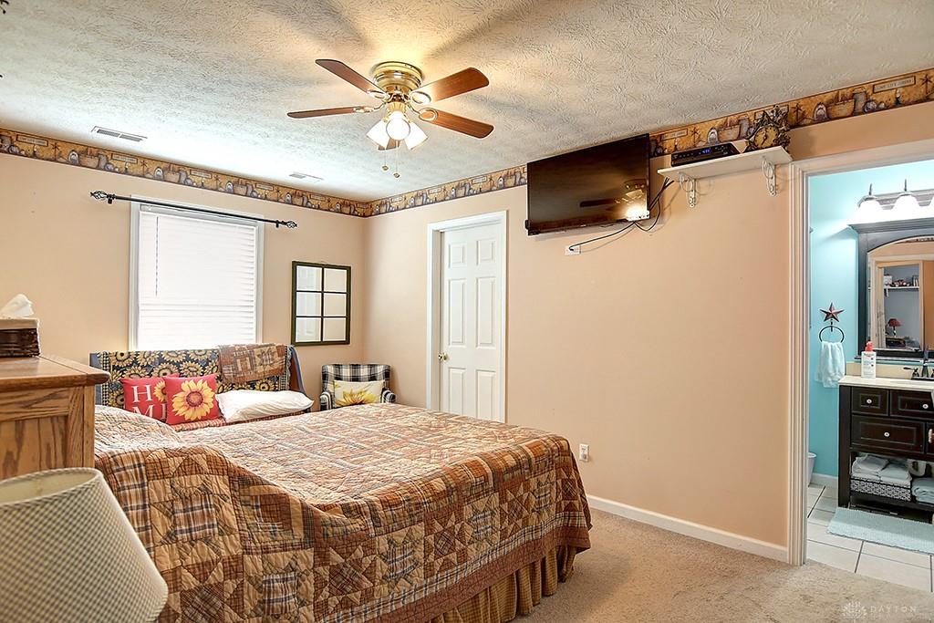 73 Viking Property Photo 13