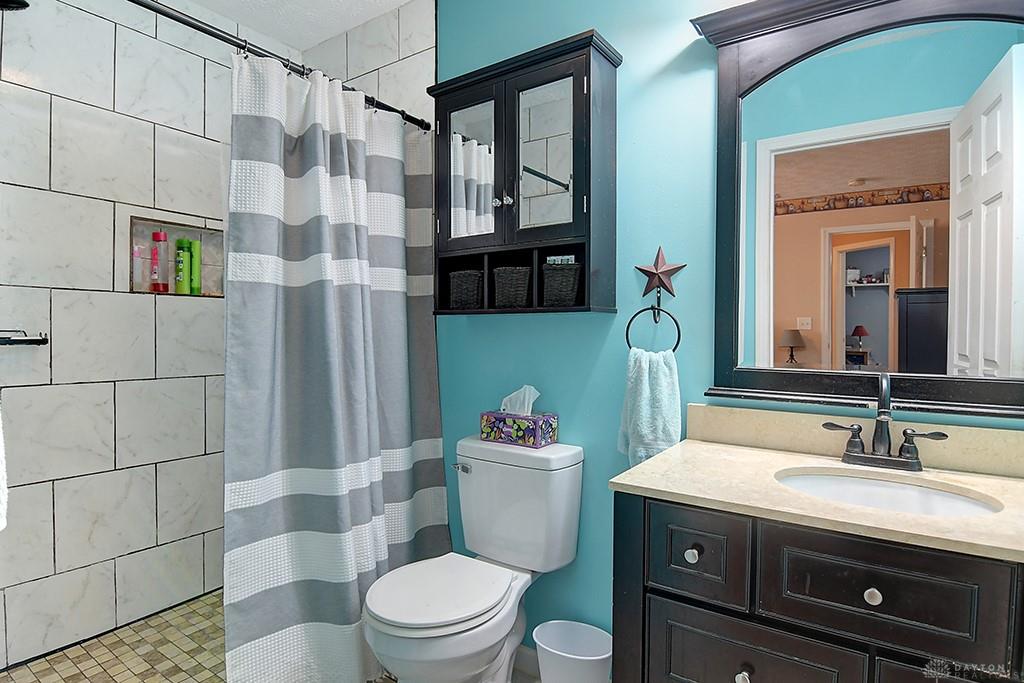 73 Viking Property Photo 14