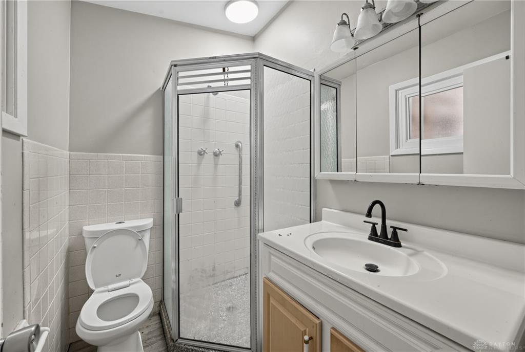 5229 Bayside Property Photo 10
