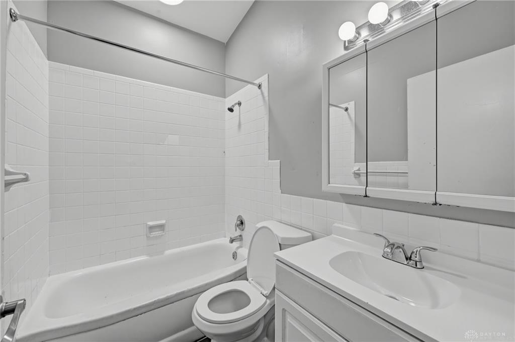5229 Bayside Property Photo 30