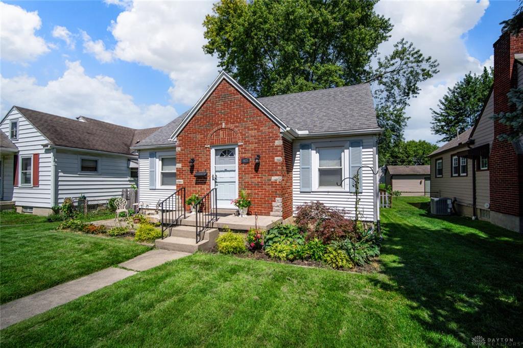 1021 Chelsea Property Photo 2