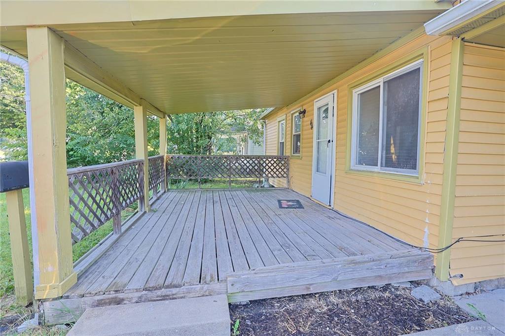 44 Walnut Property Photo 3