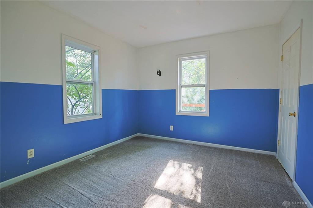 44 Walnut Property Photo 7