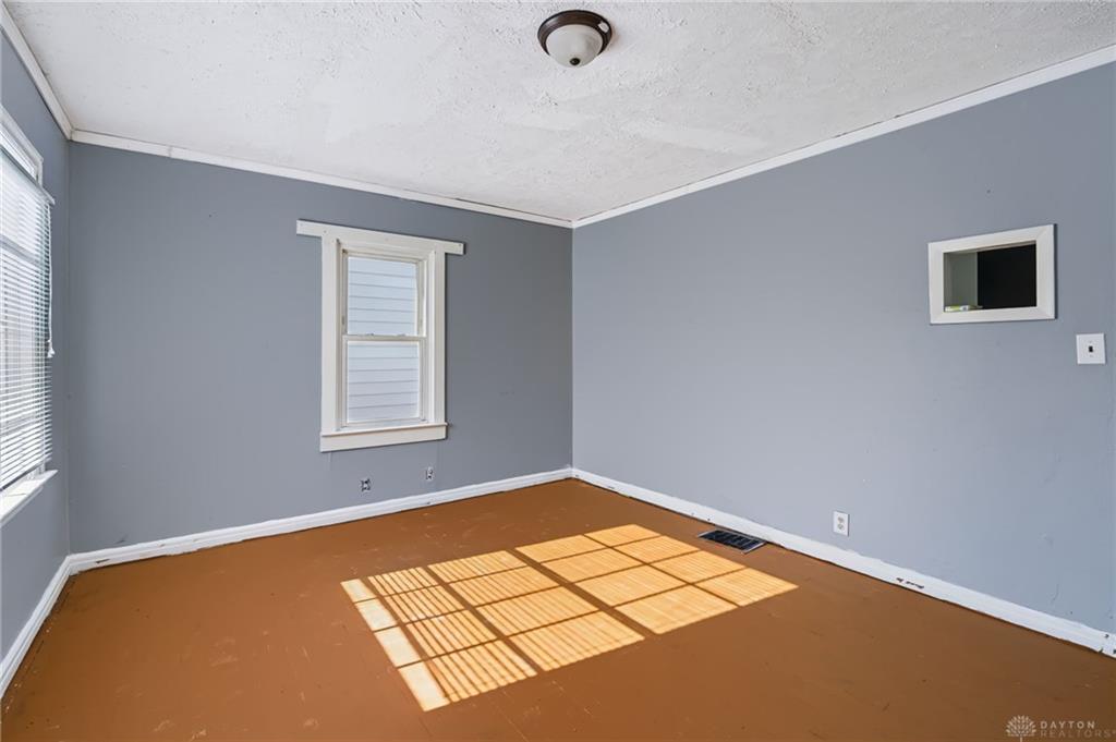 1433 Lamar Property Photo 7