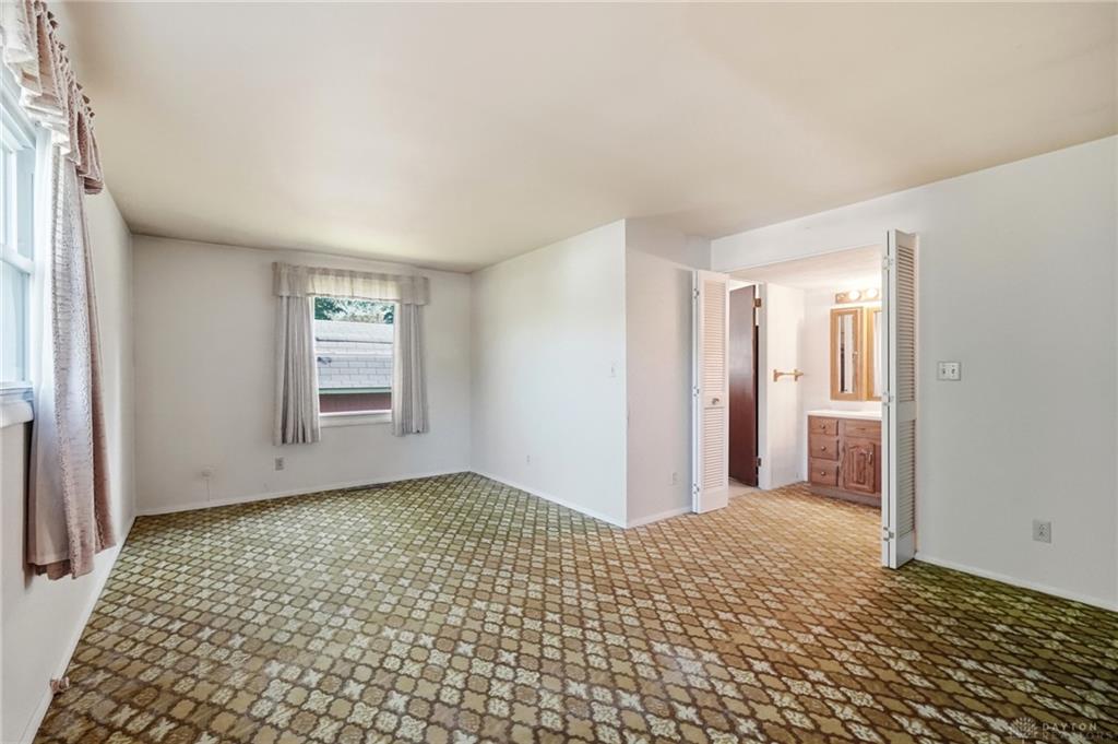 4401 Walbridge Property Photo 18