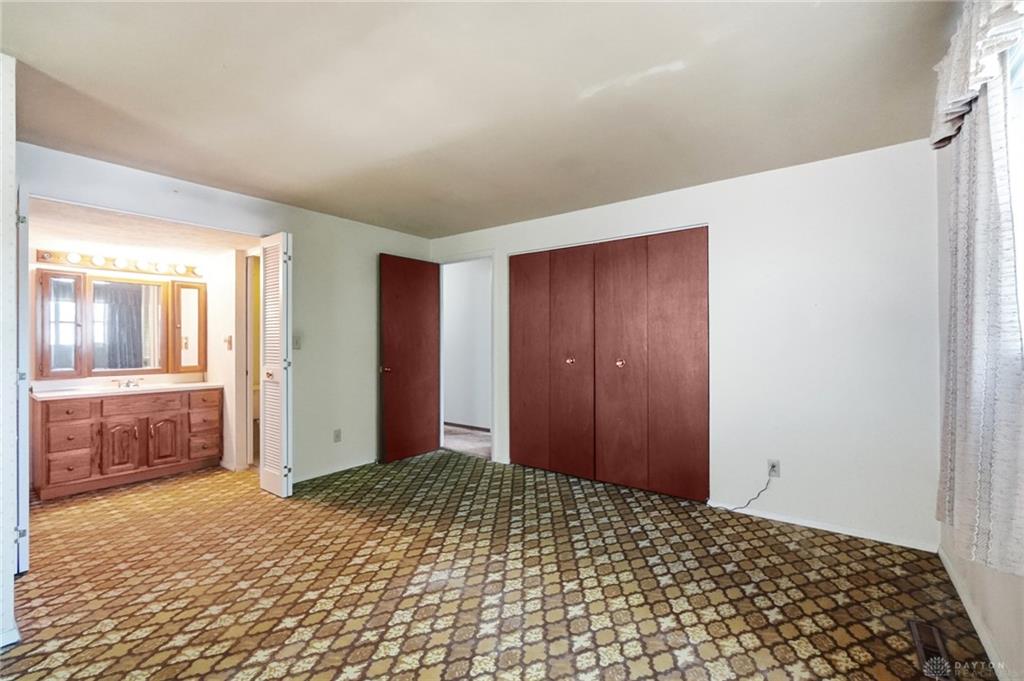 4401 Walbridge Property Photo 19