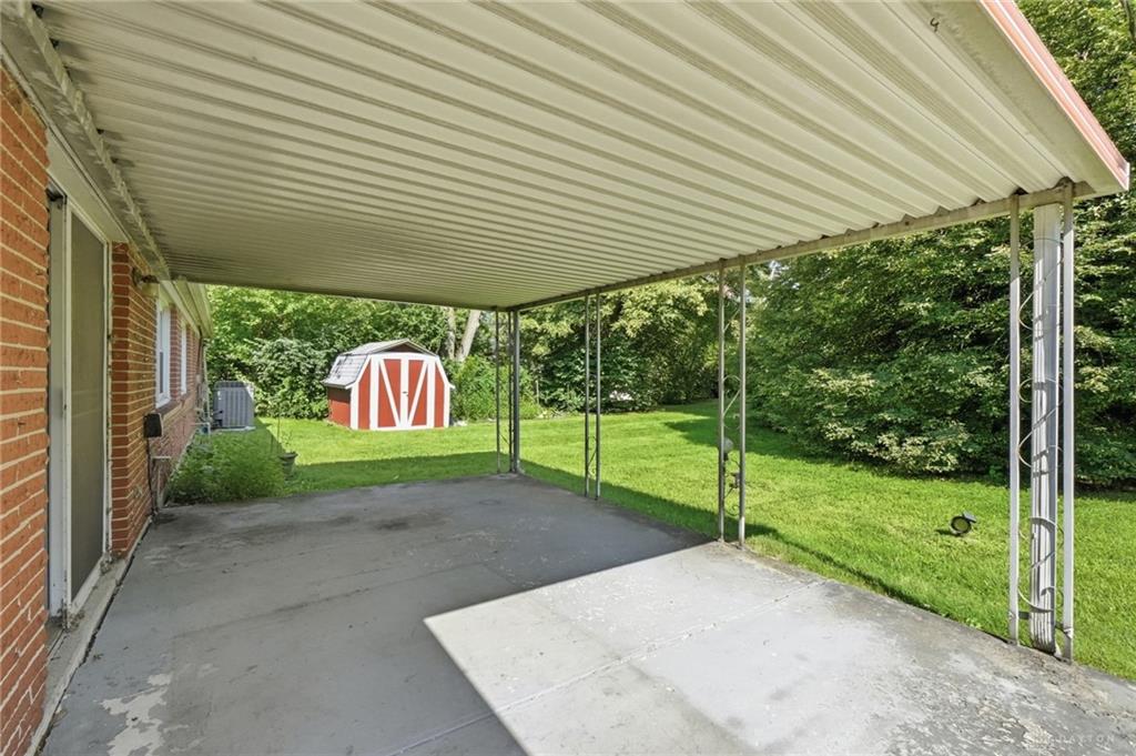 4401 Walbridge Property Photo 36