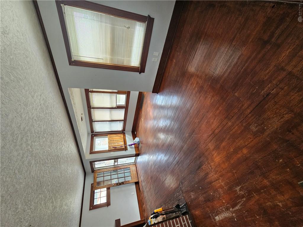 1015 Lexington Property Photo 6