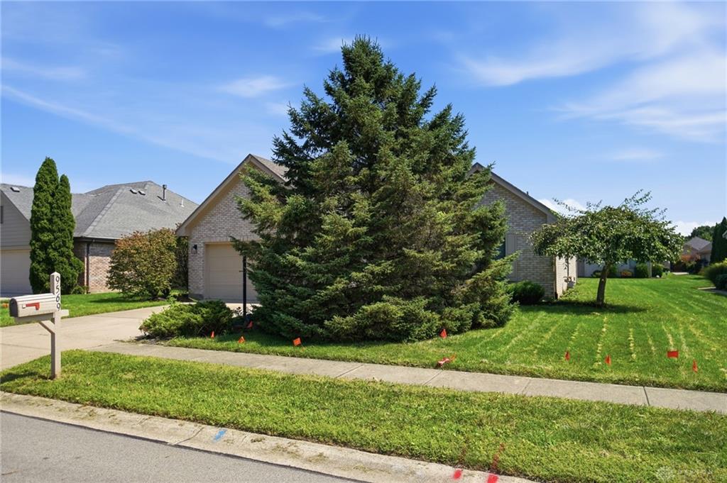 9569 Country Path Property Photo
