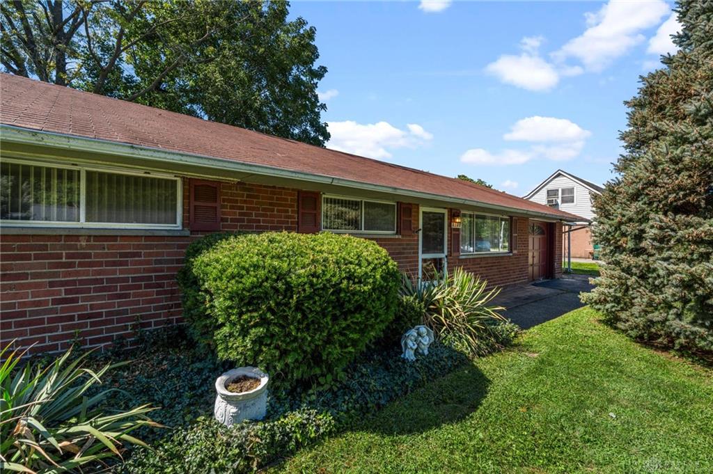 4543 Harbison Property Photo 3