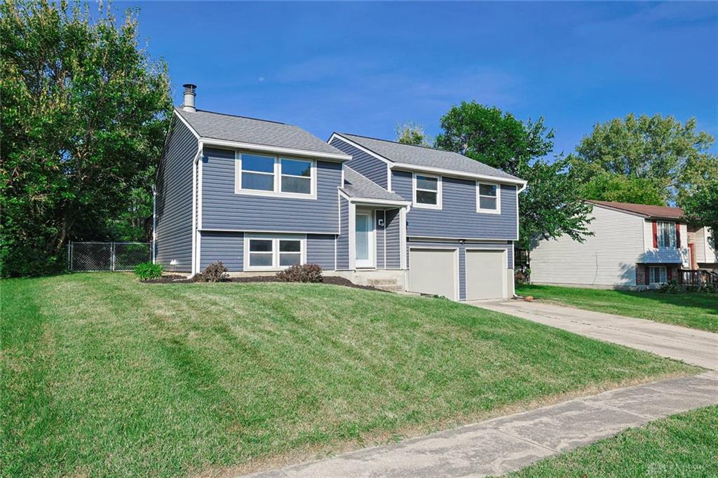 5569 Venus Property Photo 2