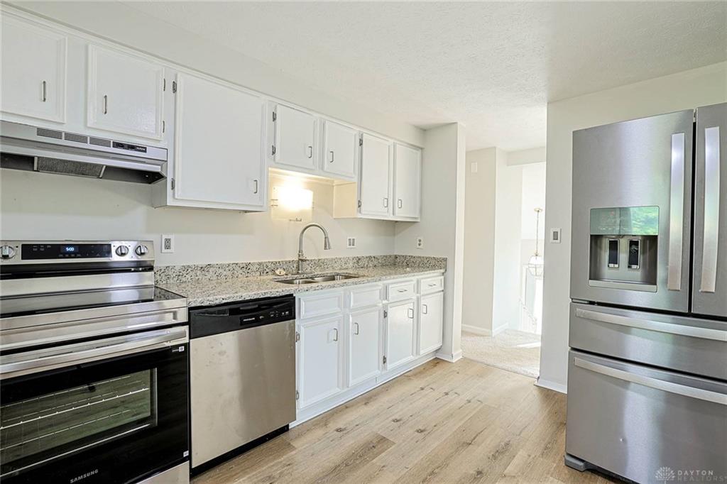 5569 Venus Property Photo 14