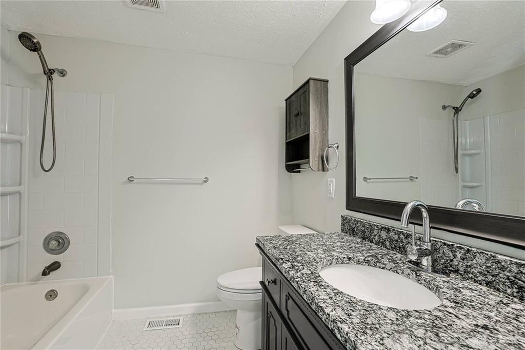 5569 Venus Property Photo 31