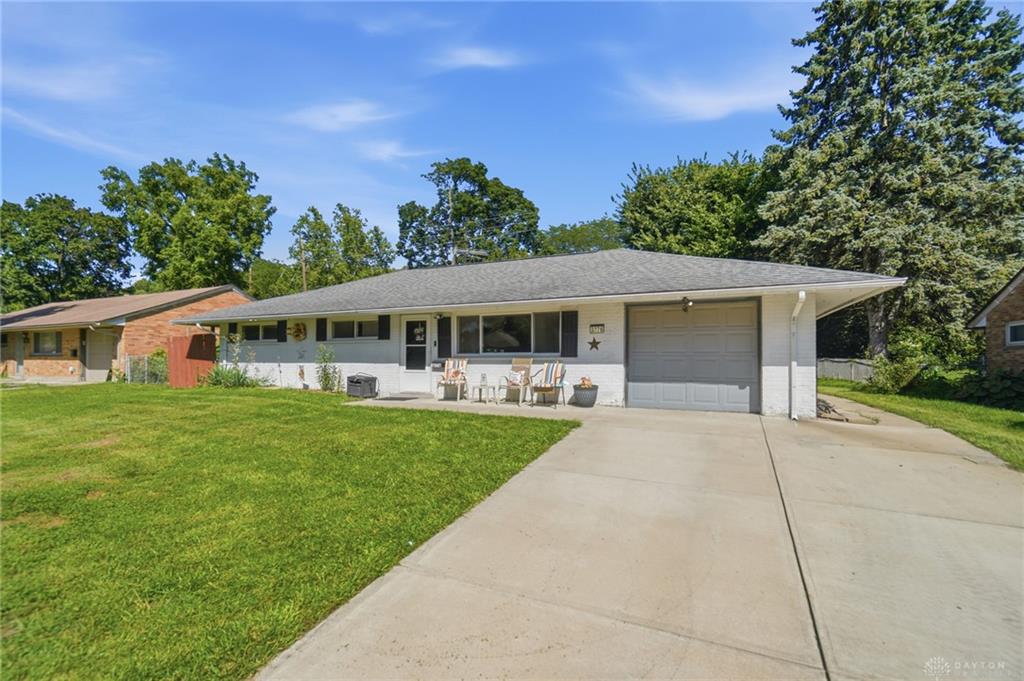 3776 Utica Property Photo 2