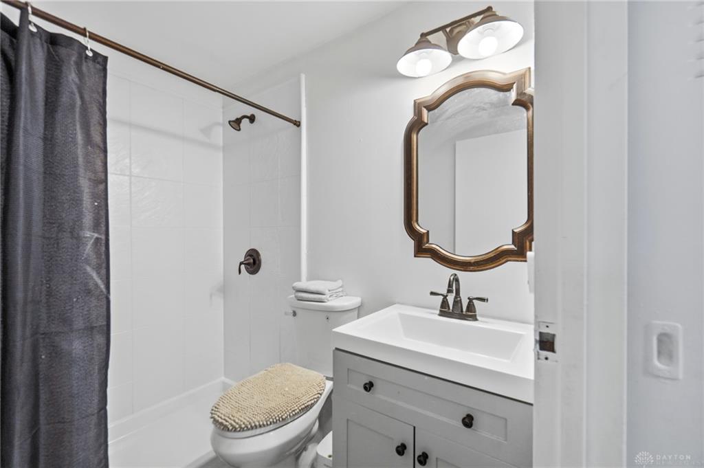 3776 Utica Property Photo 29