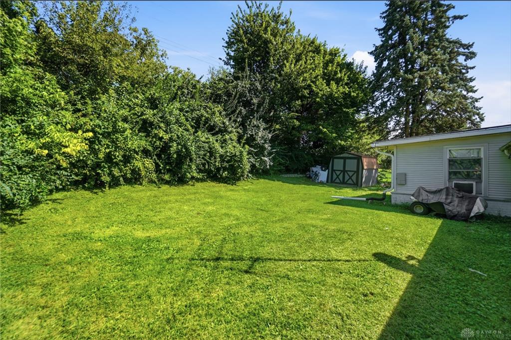 3776 Utica Property Photo 36