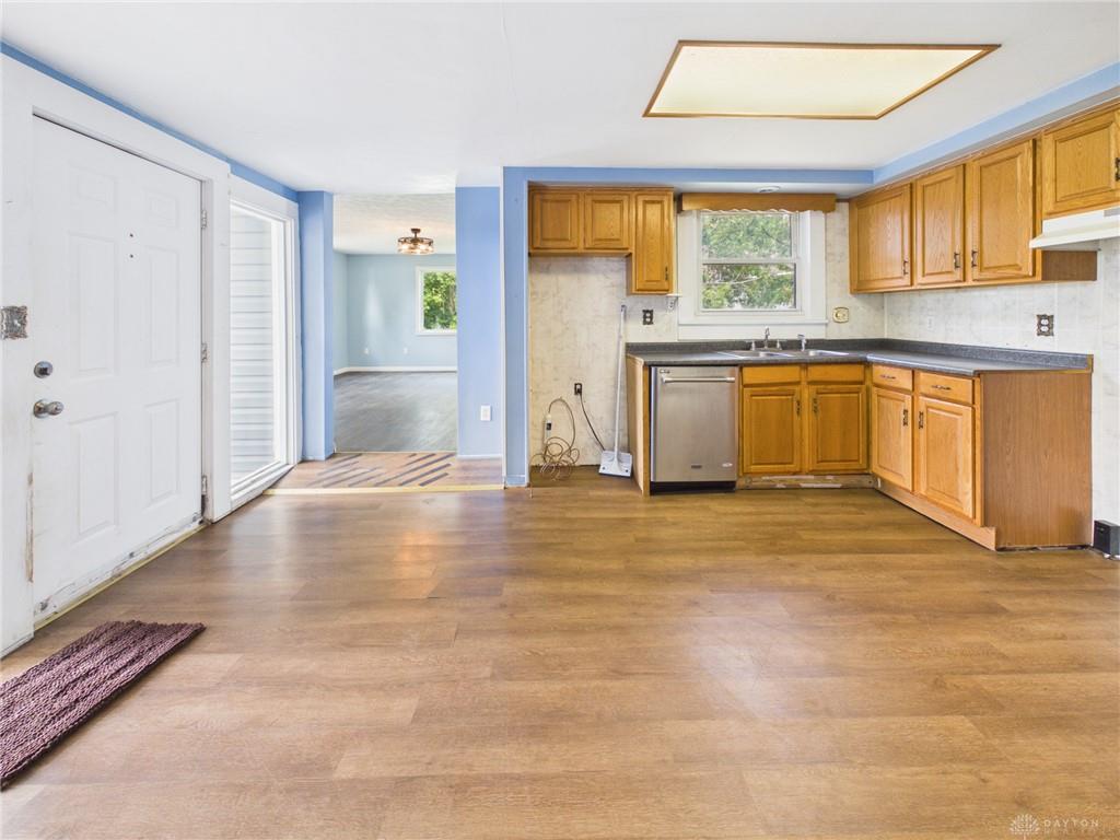 220 E Garnsey Property Photo 7