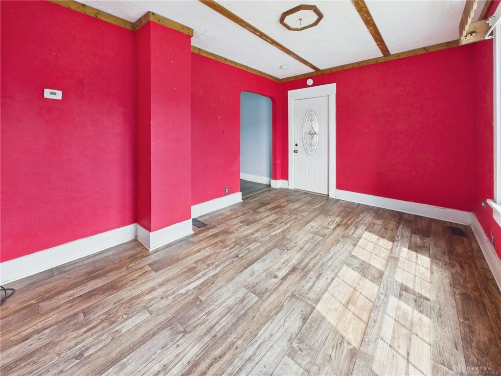 220 E Garnsey Property Photo 13