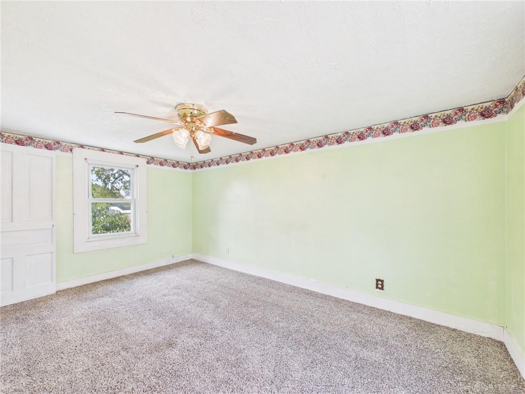 220 E Garnsey Property Photo 14