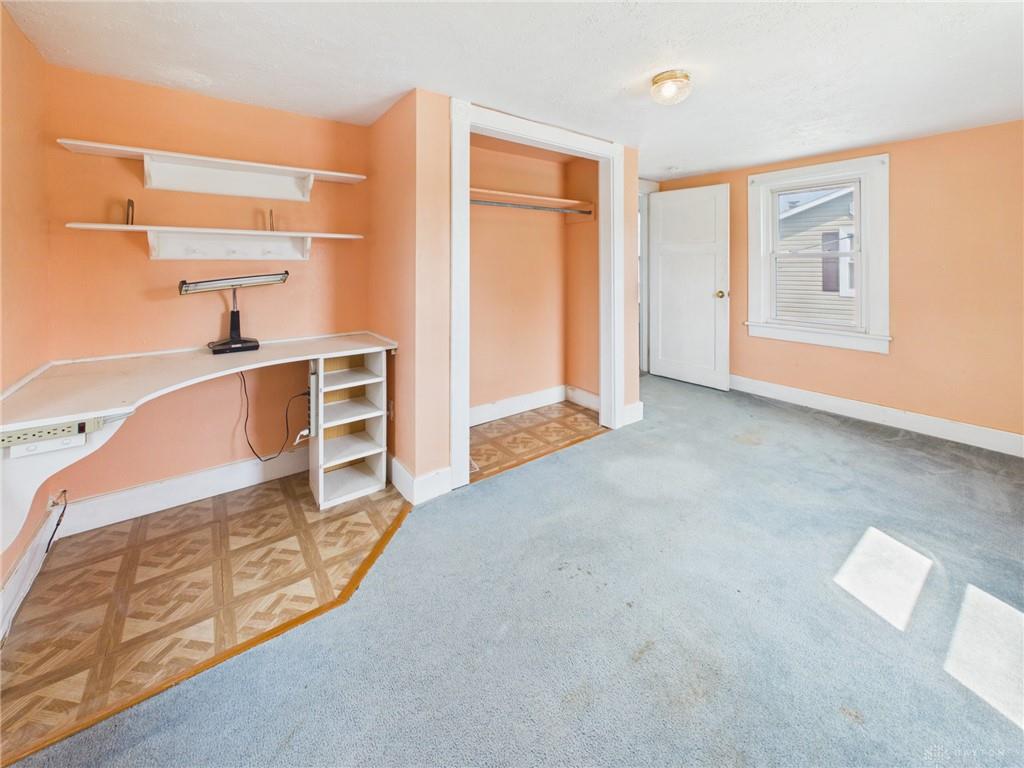 220 E Garnsey Property Photo 16